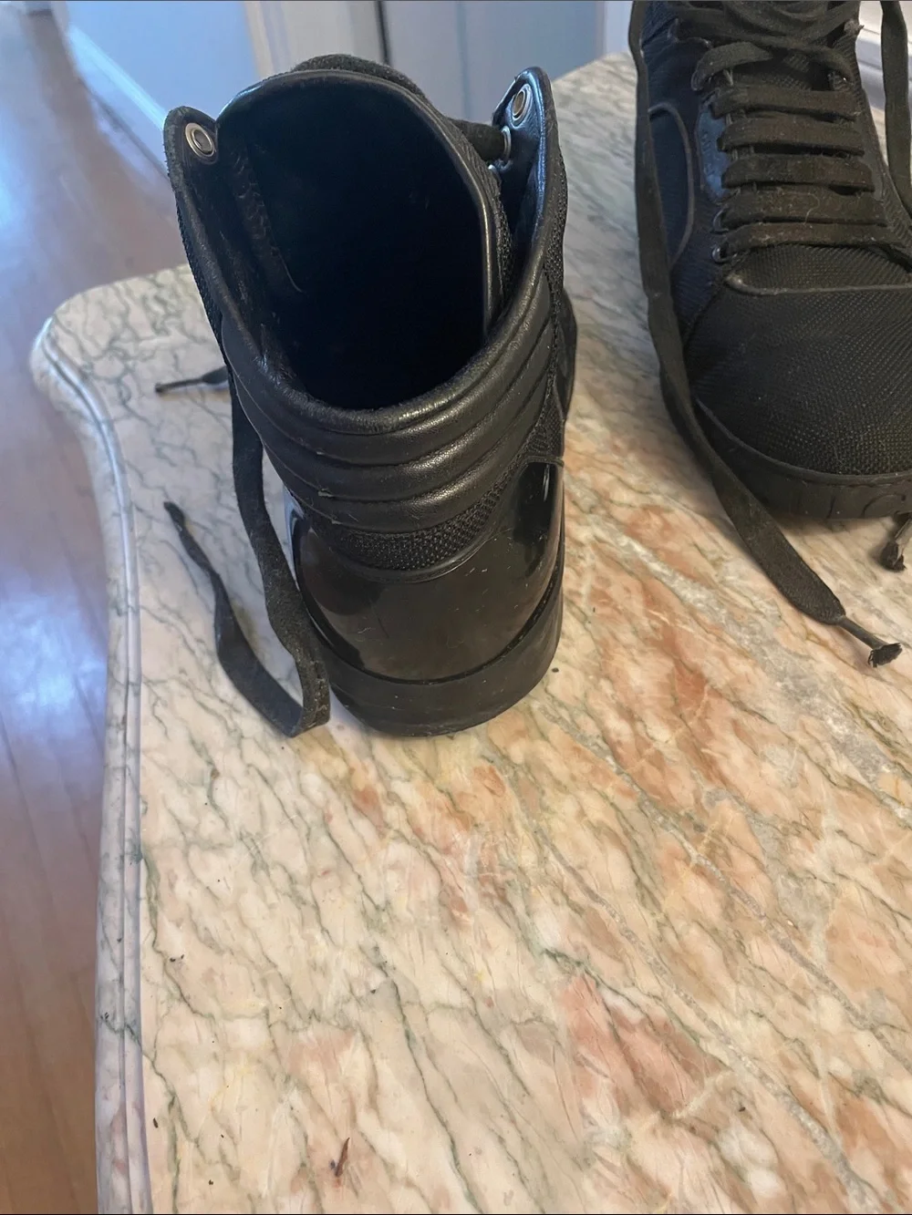Gucci Black Men's High-Top Logo Sneakers